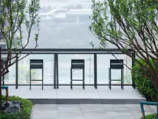 南滨路花园洋房端户带200平方大花园住家安静