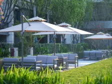 南滨路长嘉汇大景区滨江洋房在建18号轻轨500米