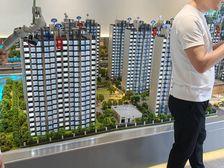 无遮挡全天采光绝好,人车分流,电梯房无抵押