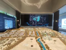 商圈旁边精装洋房,带新风,地暖和中 央空调