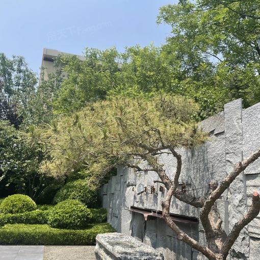 锦绣大家3室2厅1卫南北朝向3000.00元/月出租