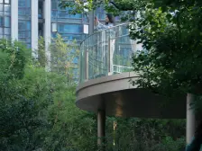 中海寰宇时代,门口就是轻轨站,次新小区