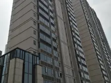 芳华2期,精装3房,装修保养好,产权清晰,无欠款