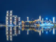 渝中母城,朝天门来福士,豪装江景大平层,城市地标,云端之巅