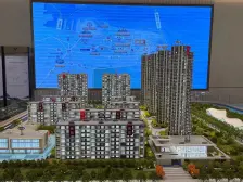 下跃2层共3层东港洋房海韵晓风一楼下沉式庭院40平米