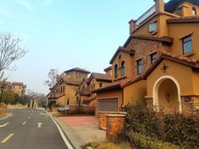 金奥湘江公馆 5室2厅 南 北