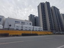 105金融总部湾,一期位置好,自住精装,禾心位置
