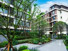 中央公园 越秀悦映湖山悦澜三房125万