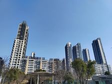 品质小区,繁华地段,刚需好房,装修齐全