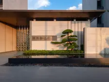 龙兴 华宇两江御临府一期三房100万