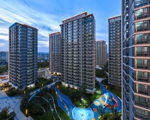 苏溪街道大两房两厅一卫带车位