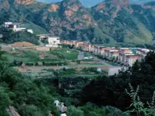 滦平县 金山岭融和城天纳山 3室2厅 99.00㎡ 189万