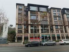 礼嘉 金海湾 前后花园100平米㎡