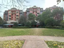 此房手续齐全,格局好,采光好,无遮挡,出行方便