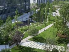 层高4.8米全玻璃幕墙,近轻轨环境非常好,户型方正