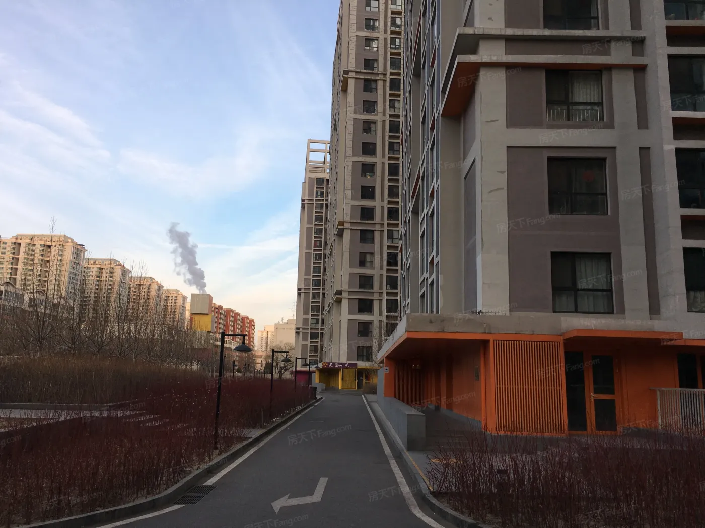 平安嘉苑小区租房,三室一厅,北苑路北,朝南主卧带阳台,近北辰泰岳