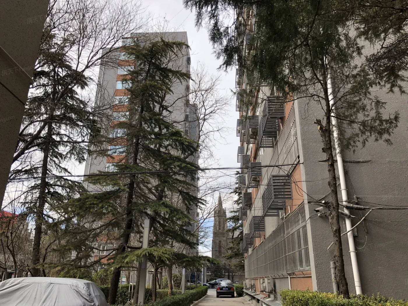 随时看房 真实再租 东交民巷32号院 全朝南两居室 精装修