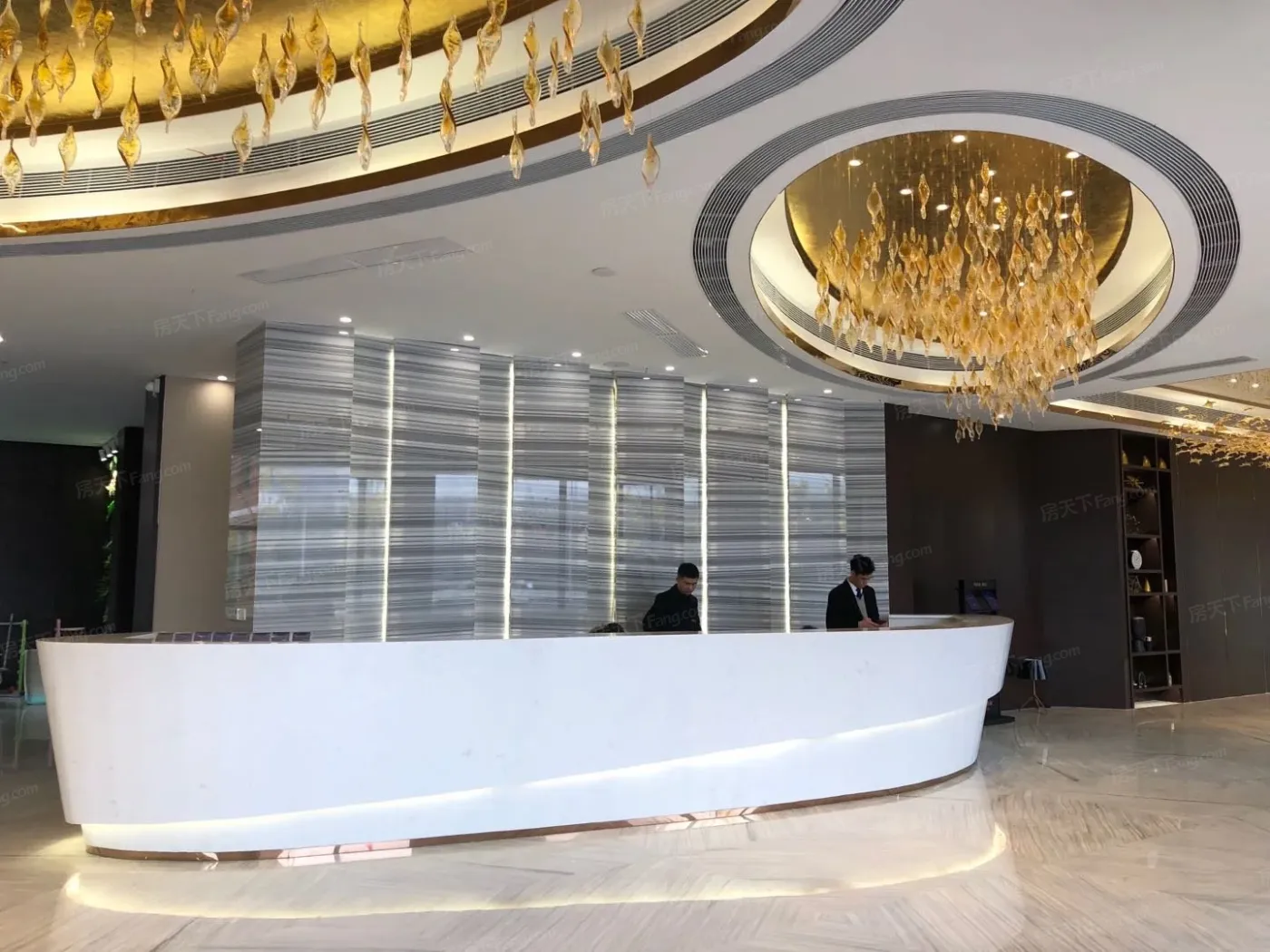 华生城·首府4,6#楼层高5.2米loft在售中