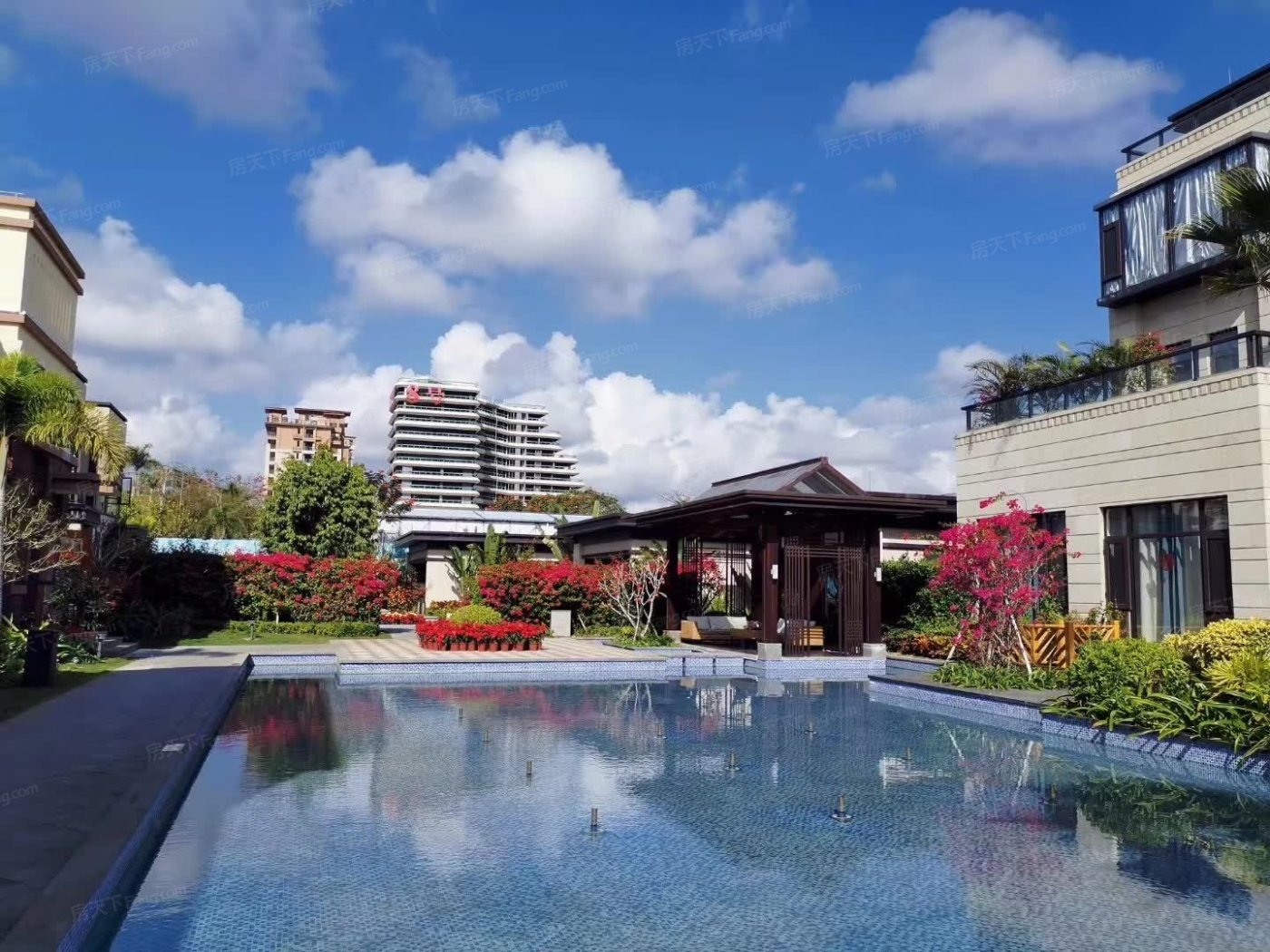 海棠湾8号温泉公馆项目均价约29600元/㎡