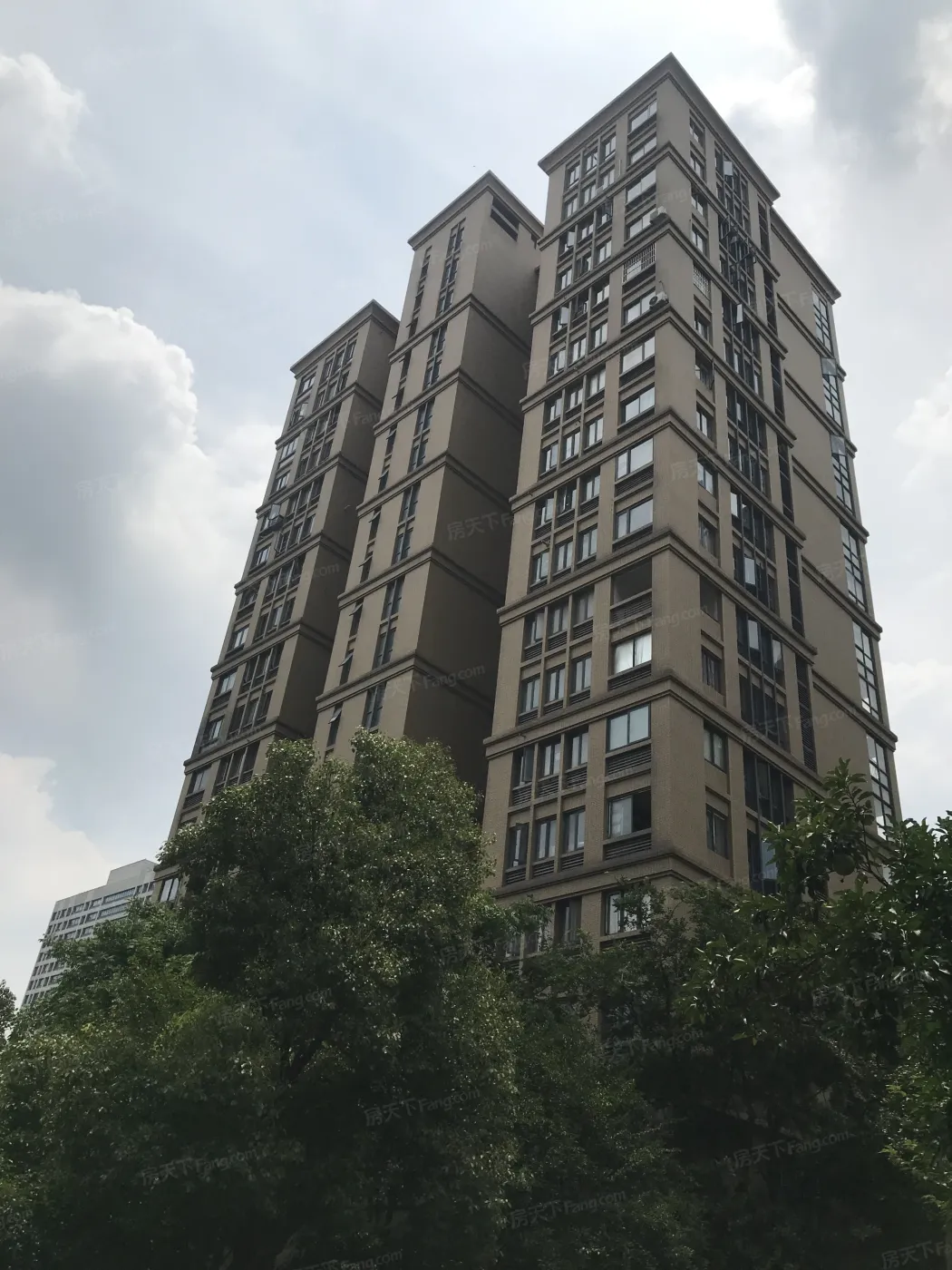 大华海派风景周边配套设施及房价分析