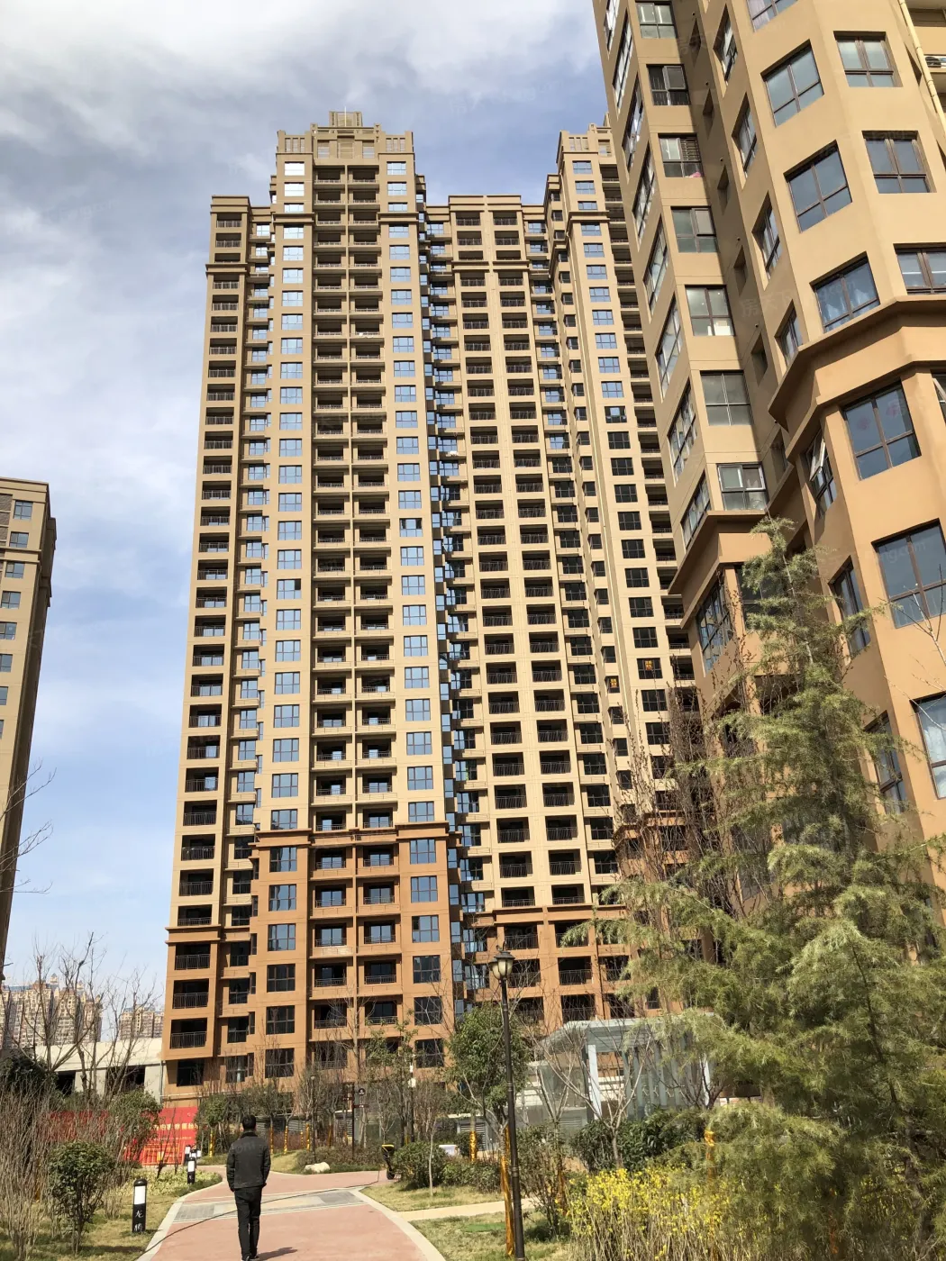 龙腾万都汇怎么样,好不好_龙腾万都汇评价-西安房天下