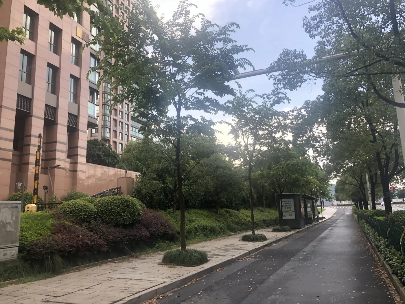 杭州彩虹豪庭怎么样彩虹豪庭房价分析配户型详解