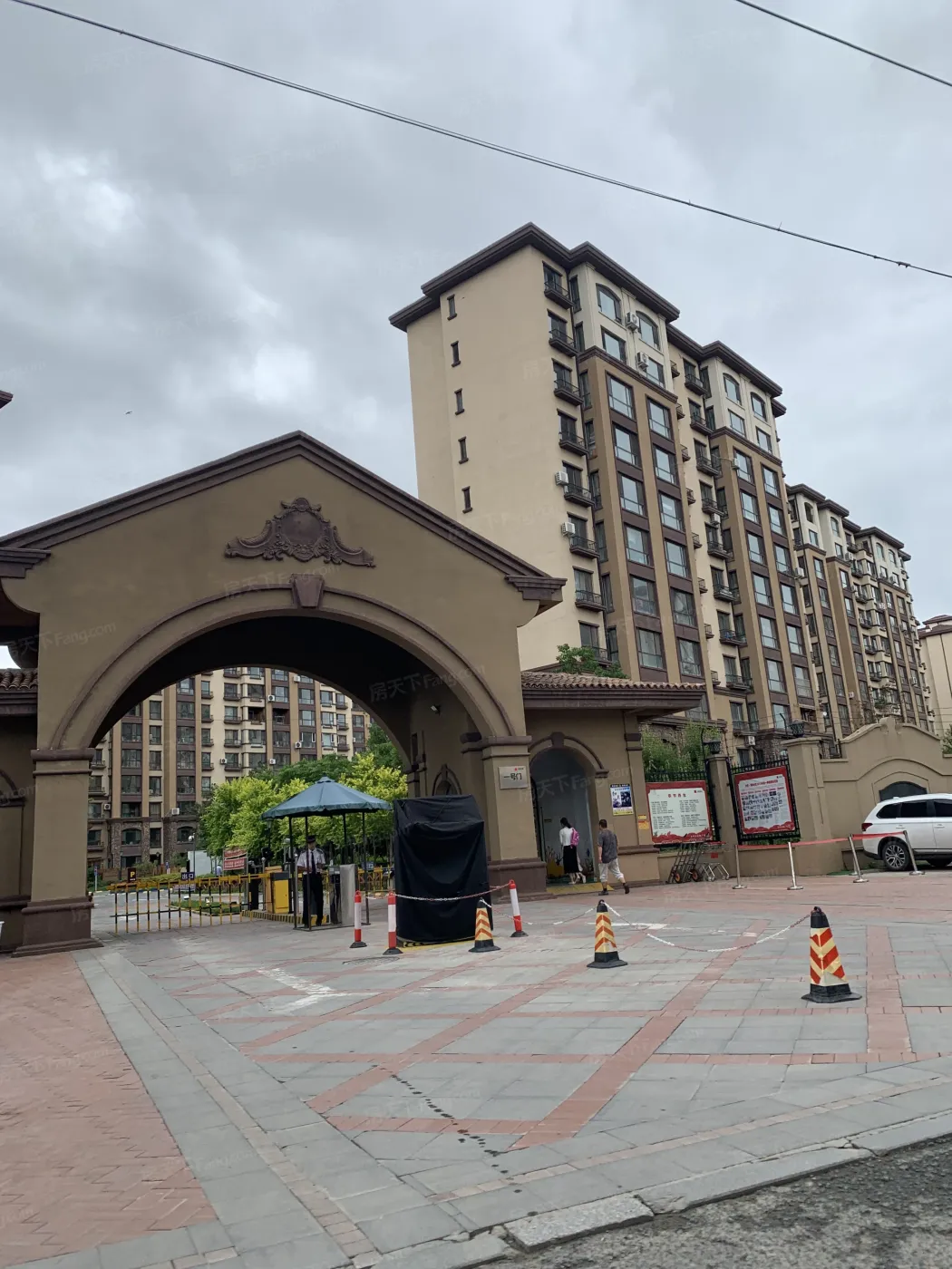 力旺康城位于东环城路与伊通河交汇