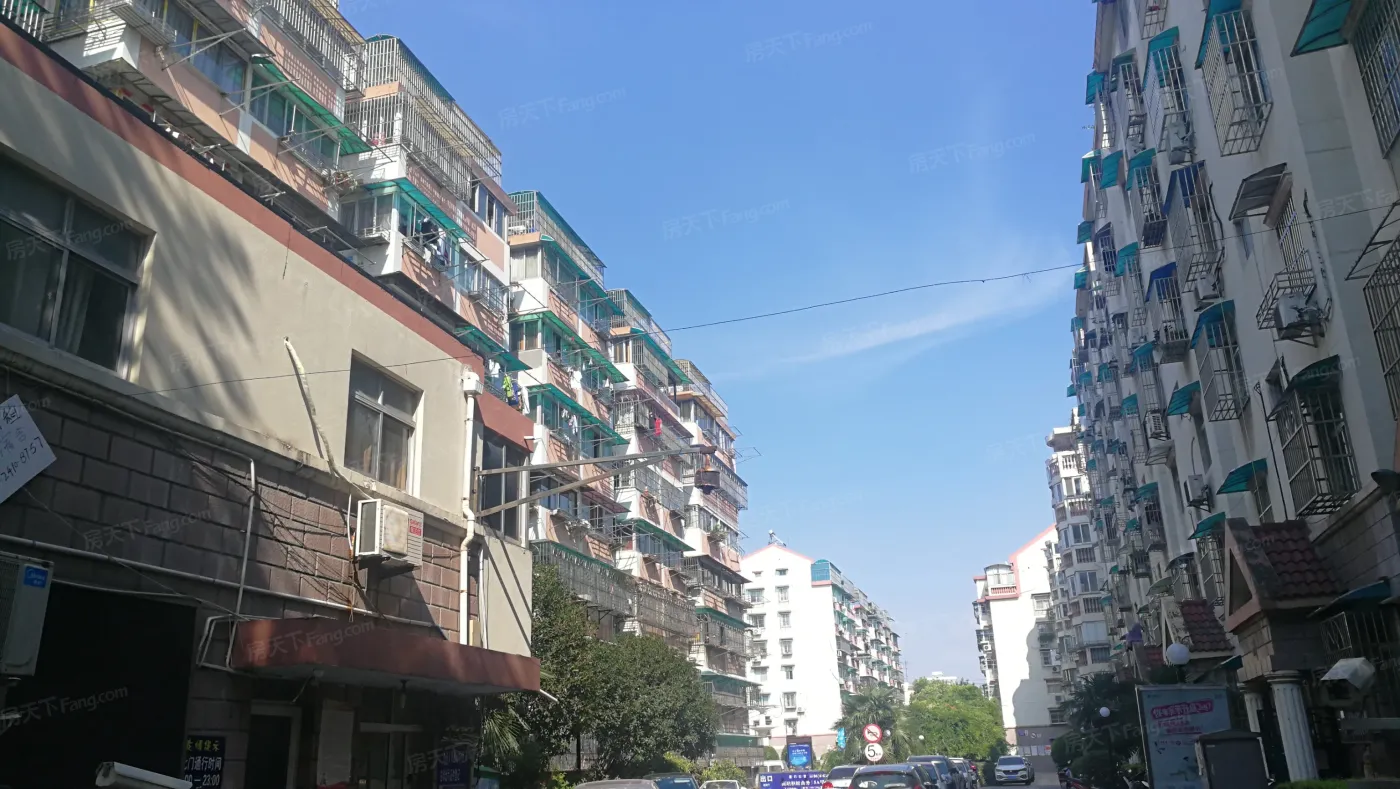 南京湖心花园怎么样湖心花园房价多少地址好不好