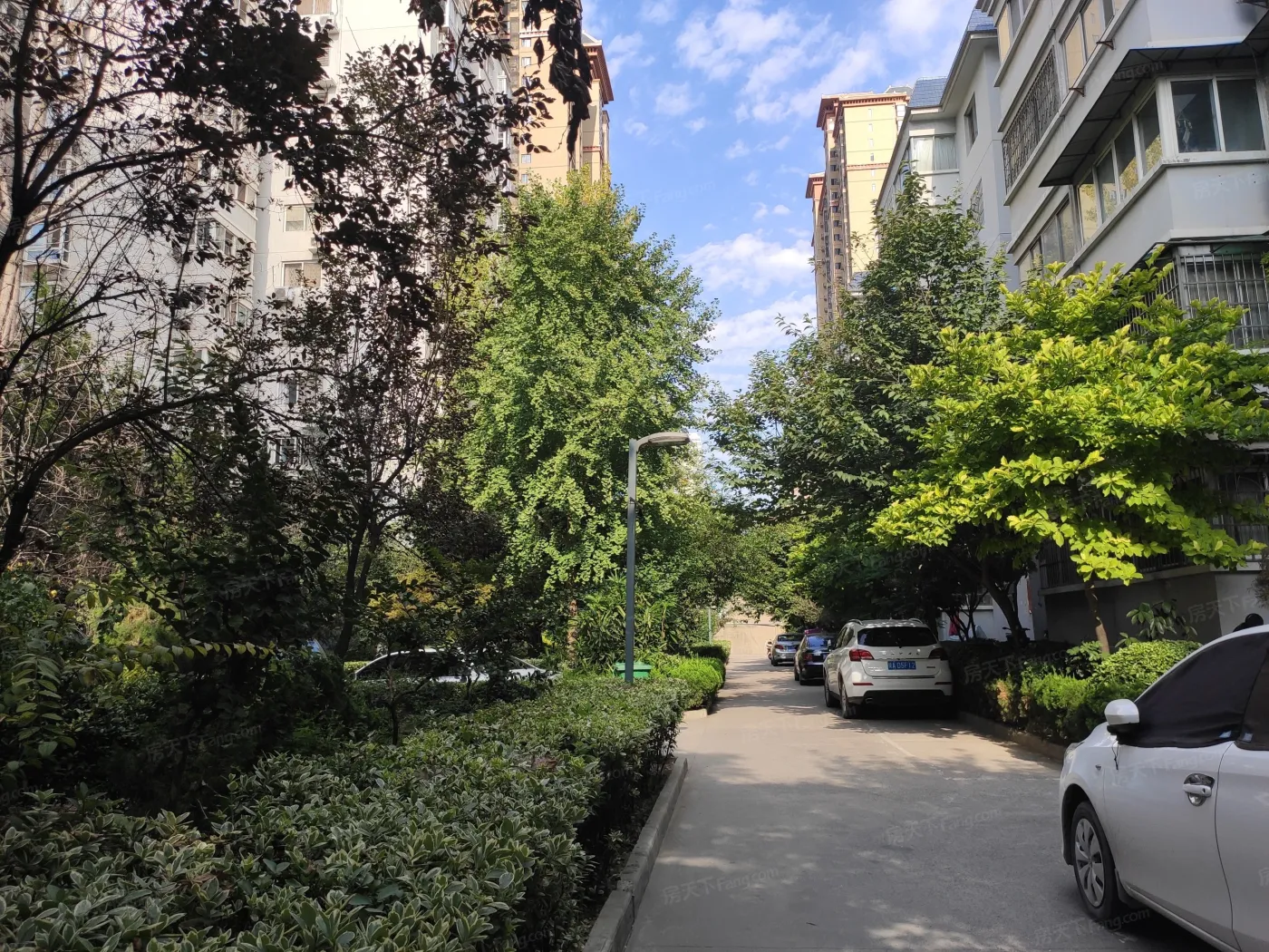 业主诚心出售 中间楼层,西安莲湖龙首原通济花园二手房两室 - 房天下