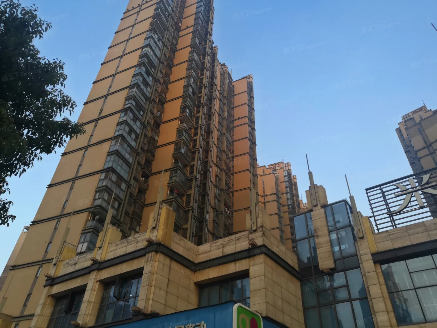 光谷步行街,米兰映象,大两房诚售