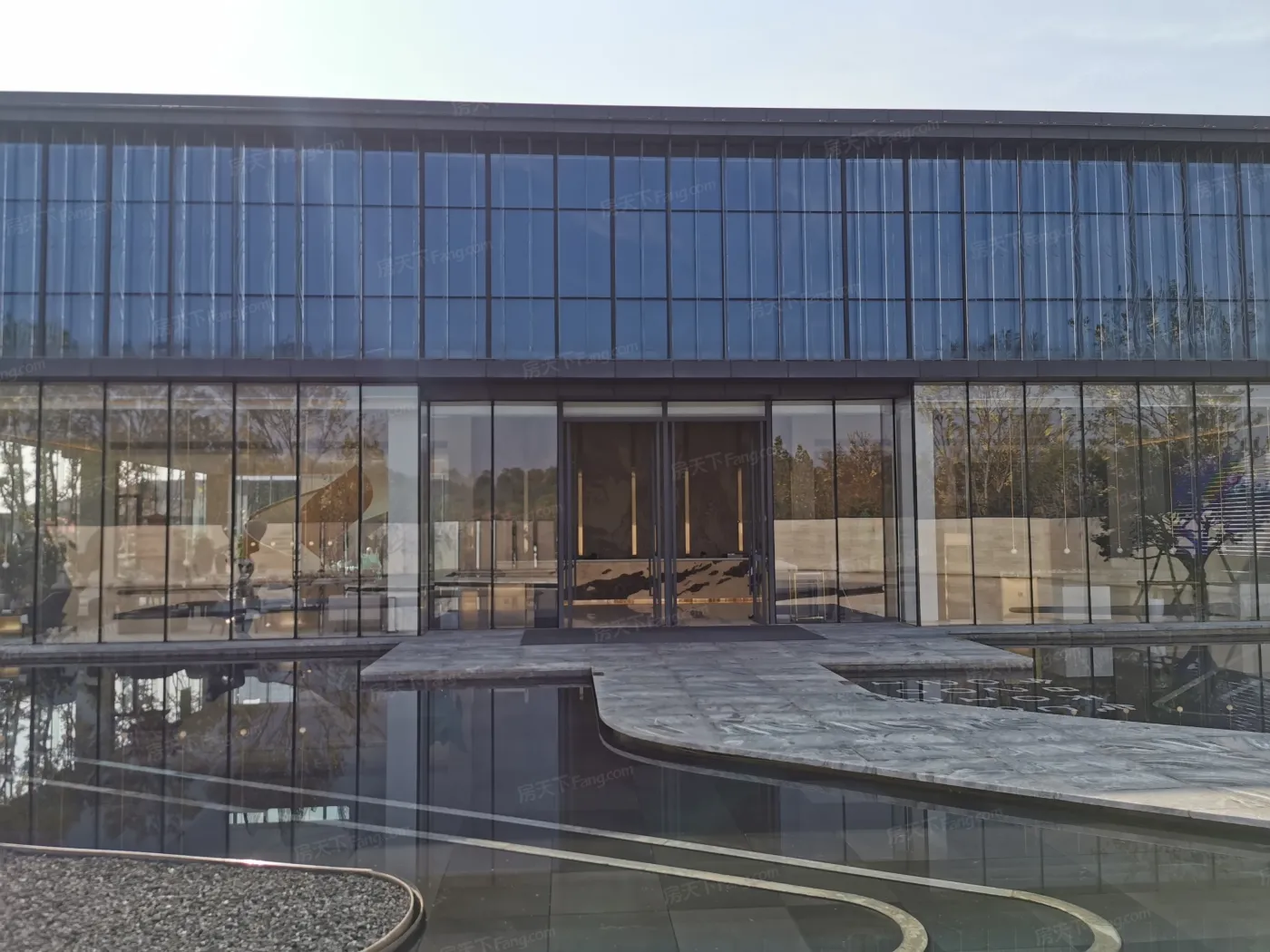 力高雍华年均价14700元/平商业空间在售