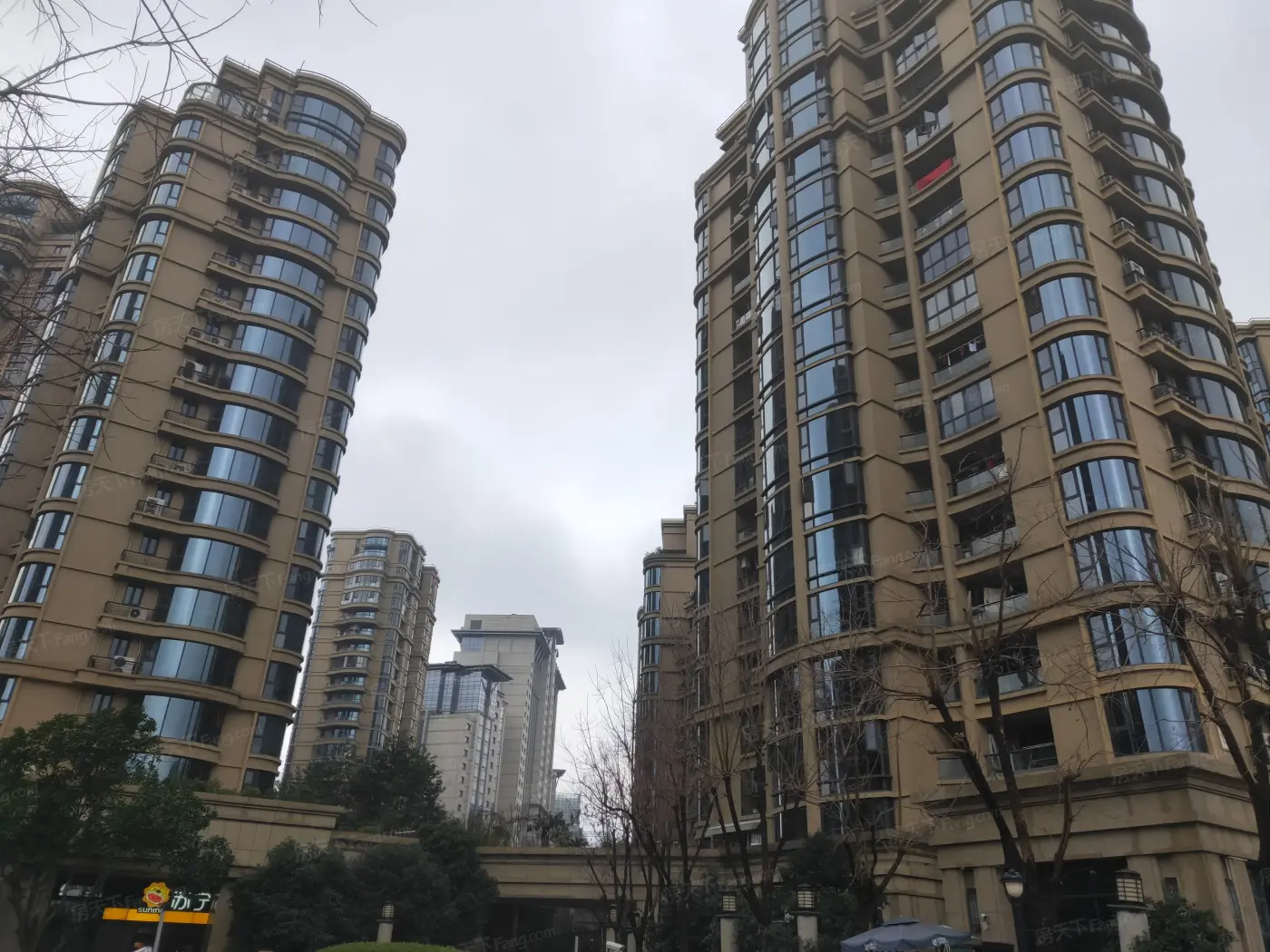 宁波皇冠花园怎么样皇冠花园房价与小区地址相关分析