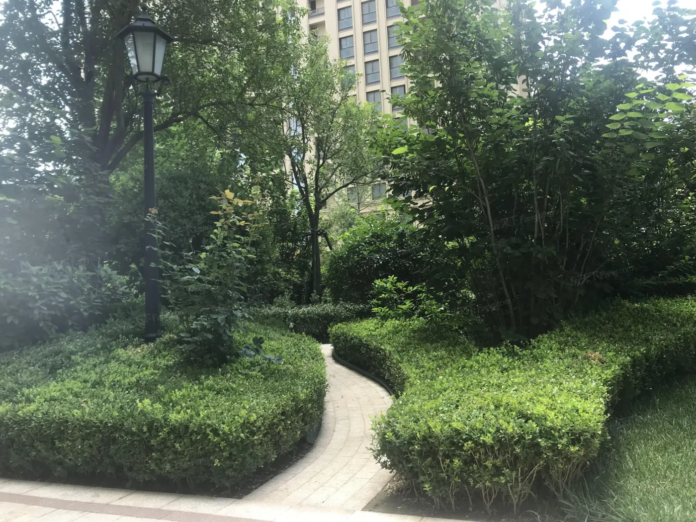 实拍山东高速绿城·兰园,百闻不如一见,原来真相是
