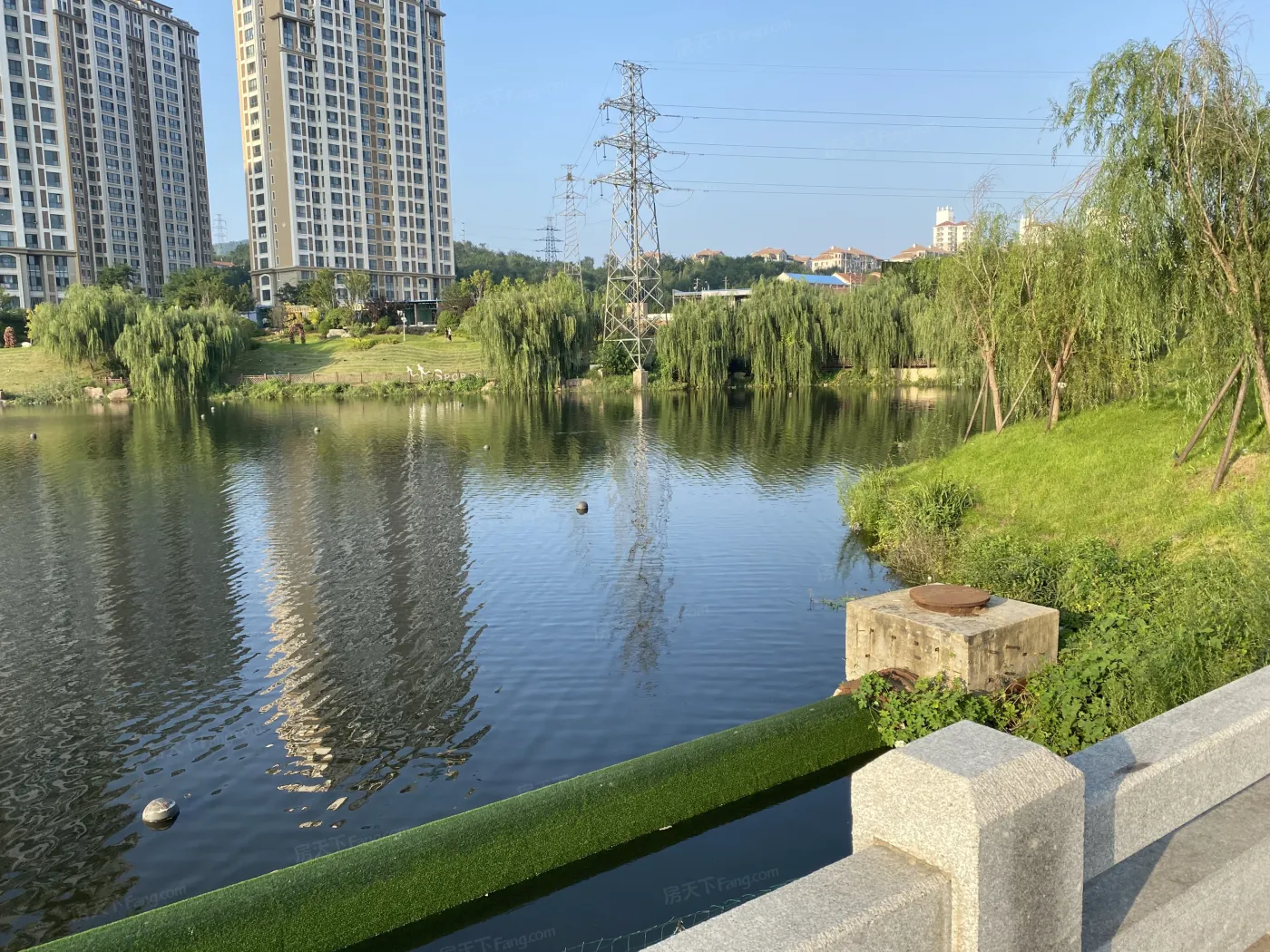 烟台人气top5滨湖万丽 vs 万科翡翠长安