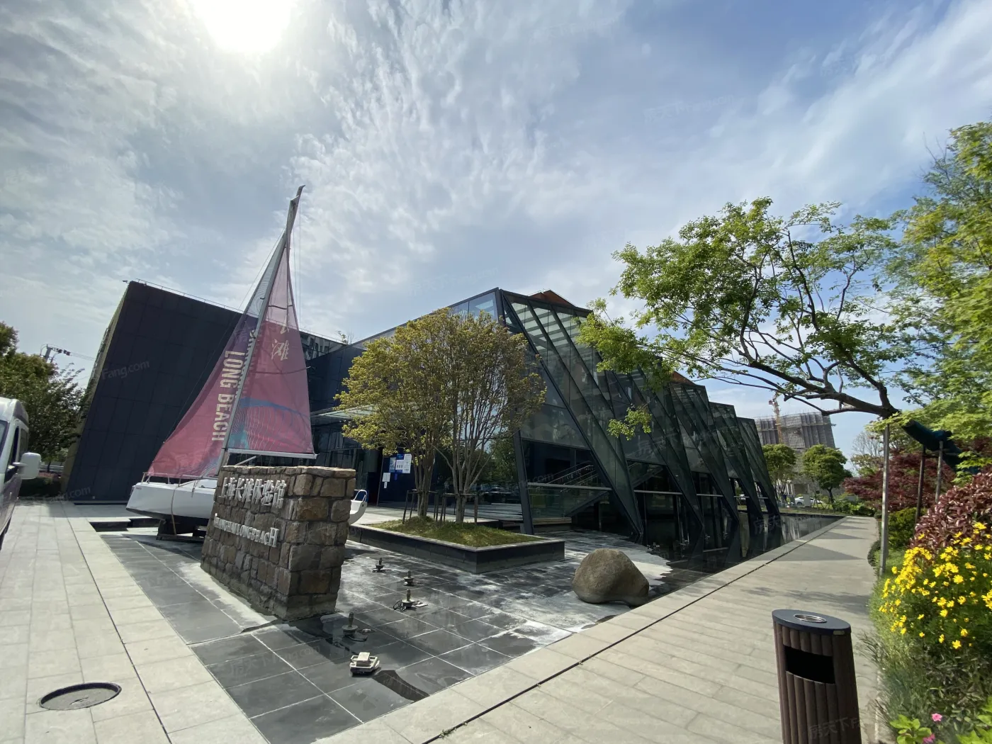 上海长滩三期在售房源均价为55000元㎡