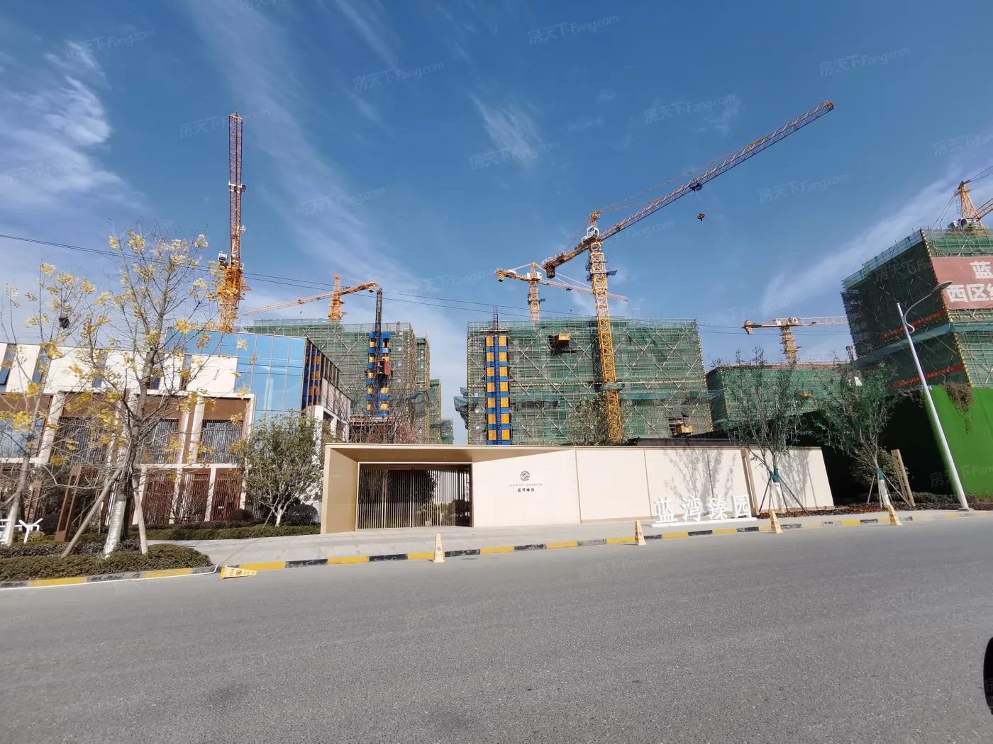 【实拍】蓝湾臻园,原来你是这样的楼盘!