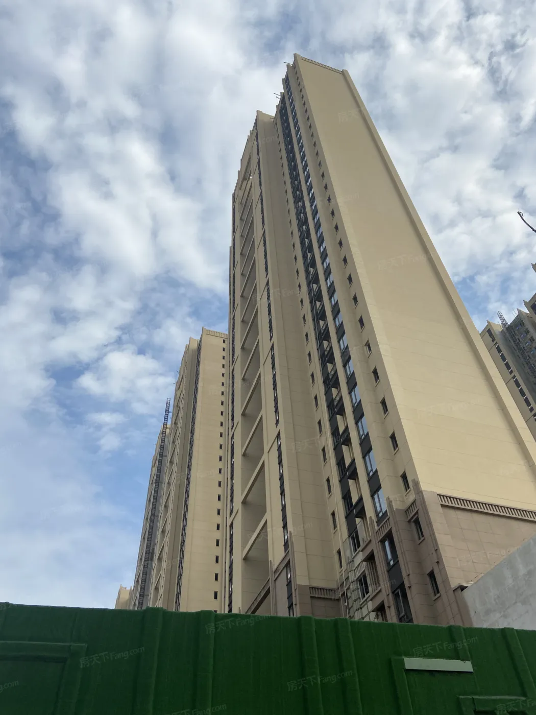 洺悦华府二期在售均价约7627元㎡