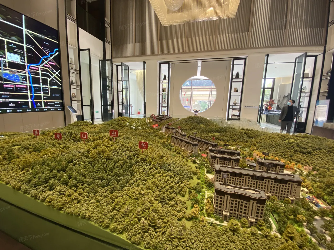 德润香山府低密花园洋房在售 项目配套莲华小学