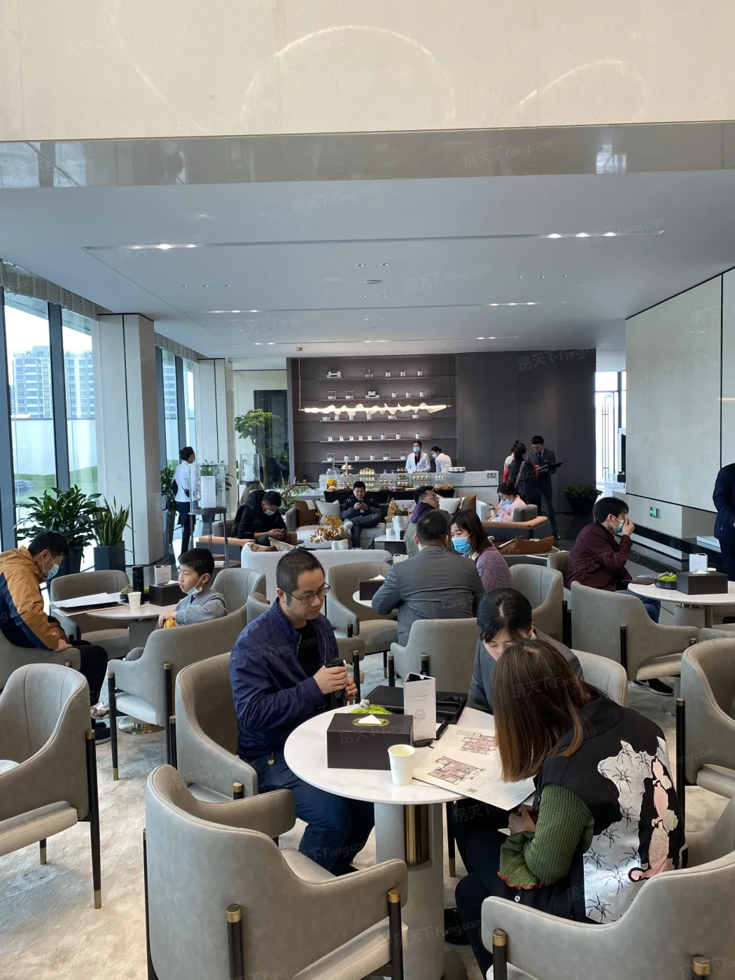 弘阳力高时光氿樾于4月5日售楼处正式开放现场火爆