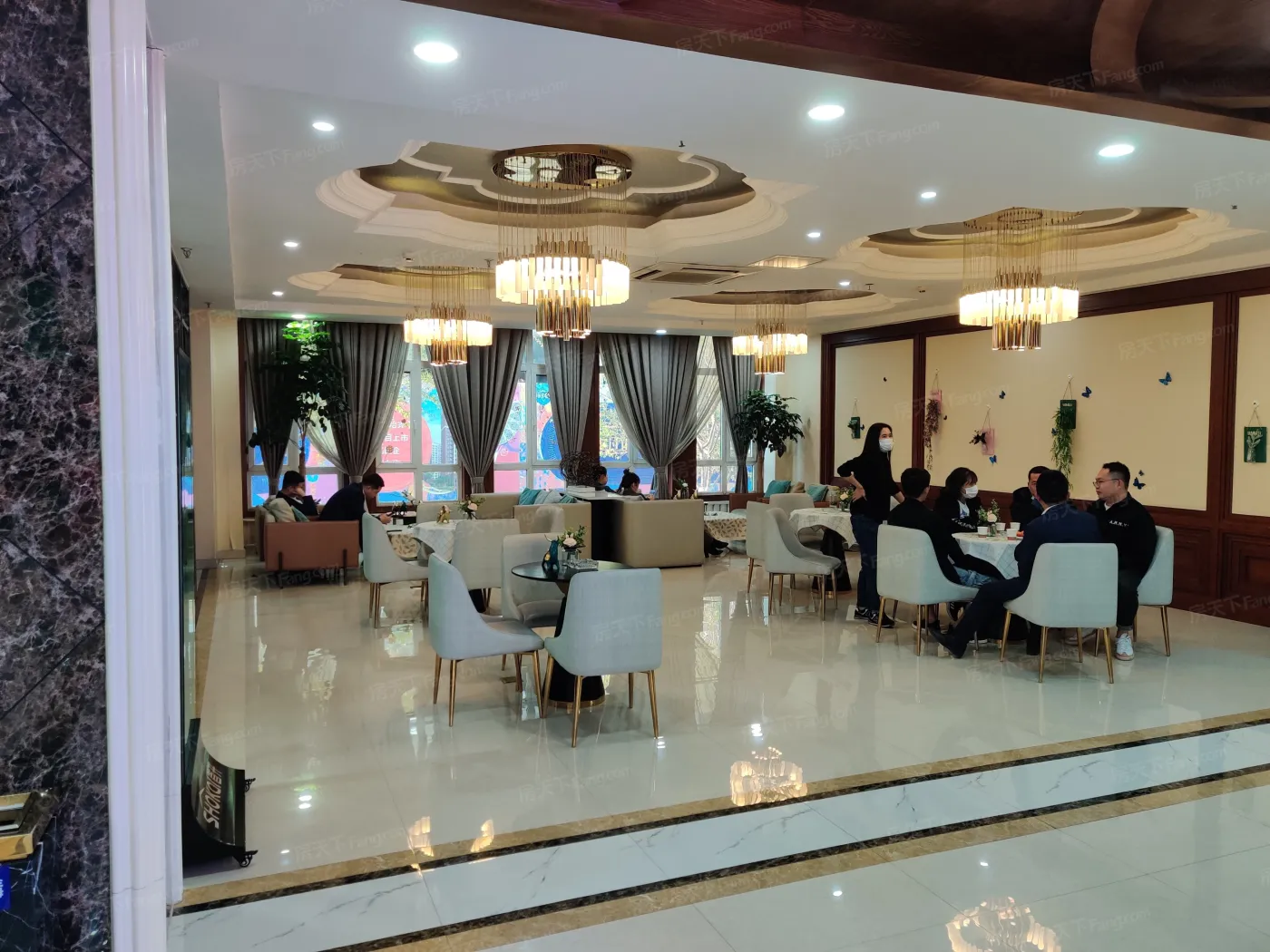 实景图:售楼处接待区