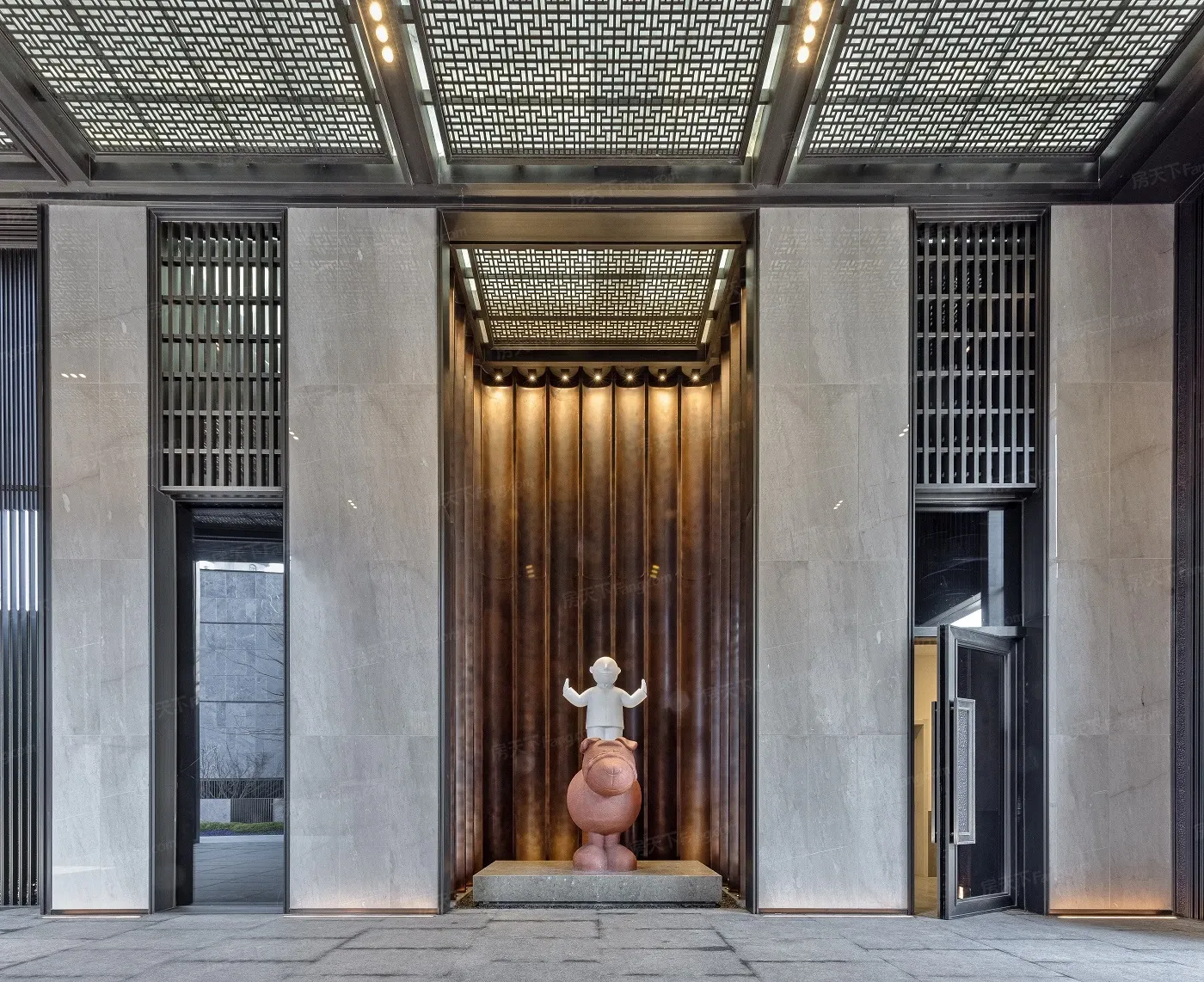 龙湖天璞在售小高层产品