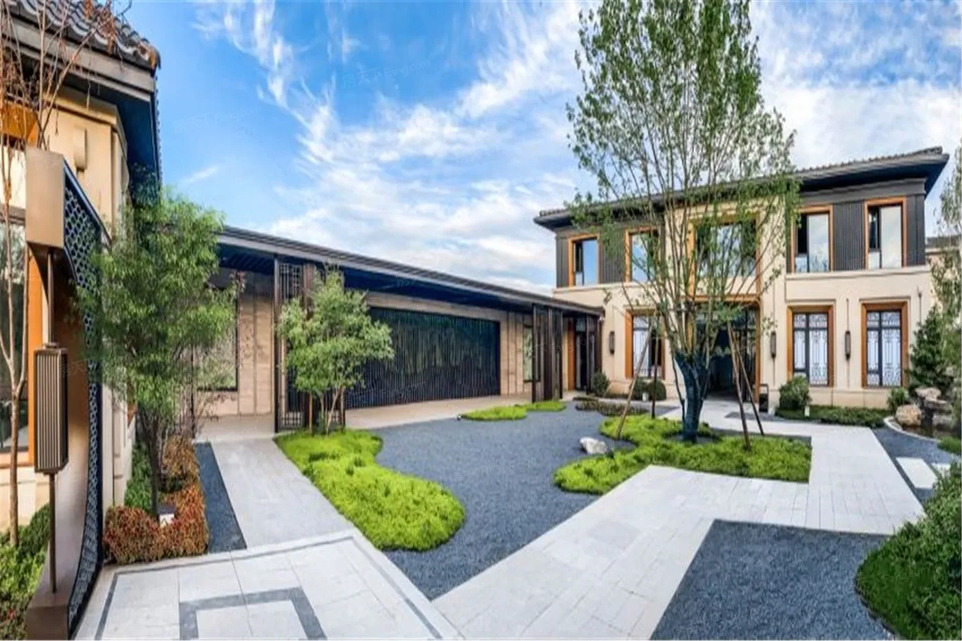 世茂四季莲花山均价9500元平方米