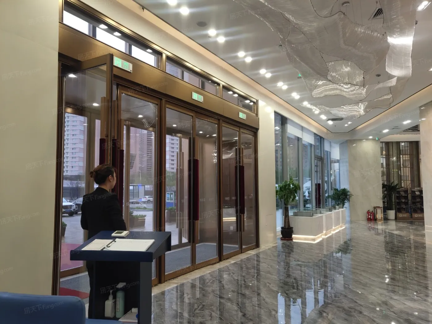 万象宸光项目均价1100012000元㎡