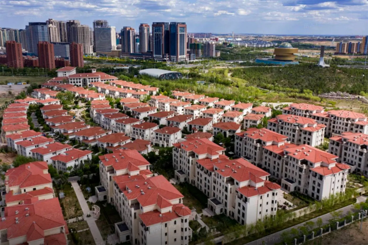 鄂尔多斯华伟西苑公馆怎么样位置在哪儿价格走势如何值得买吗