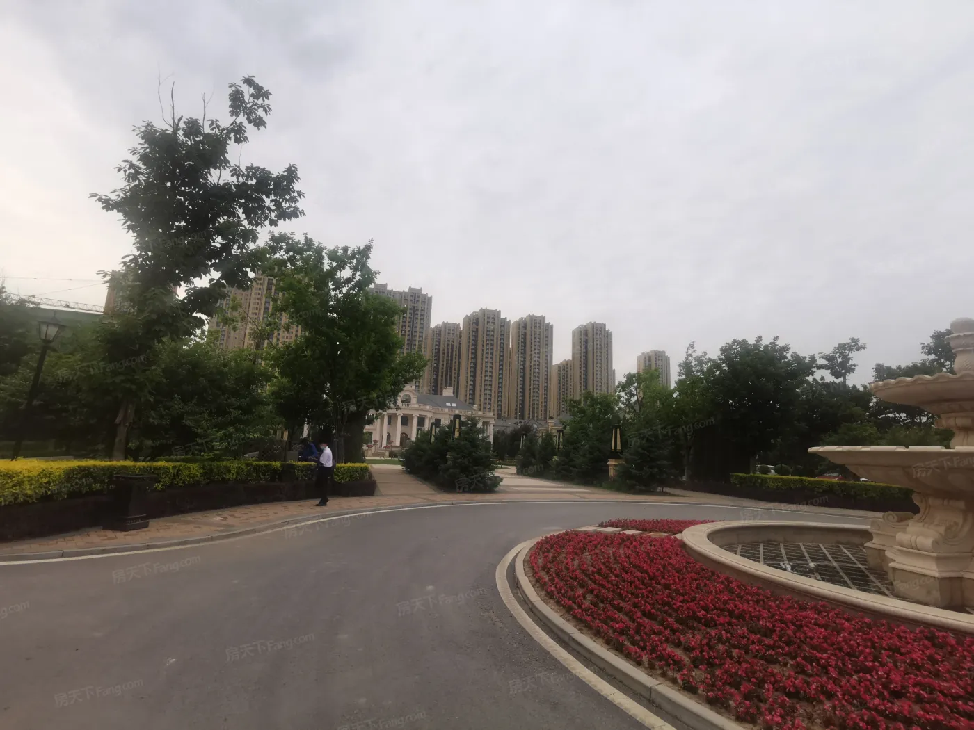 亿博隆河谷项目在售洋房均价13000-14000元/平