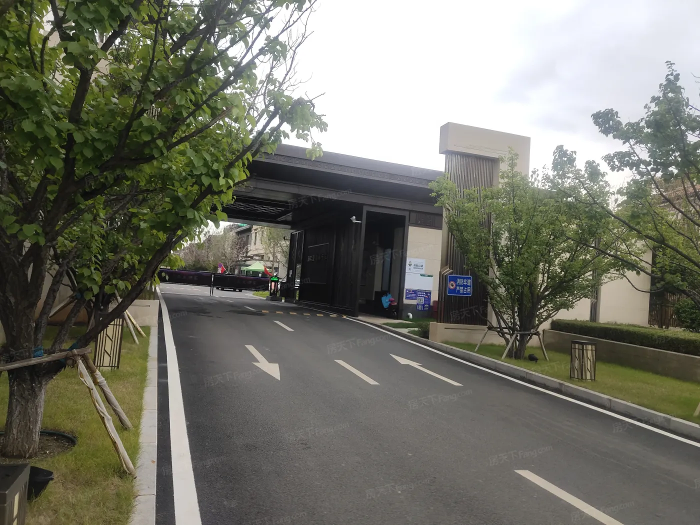 新希望锦麟河院物业费:5元/㎡/月_新希望锦麟河院-沈阳房天下