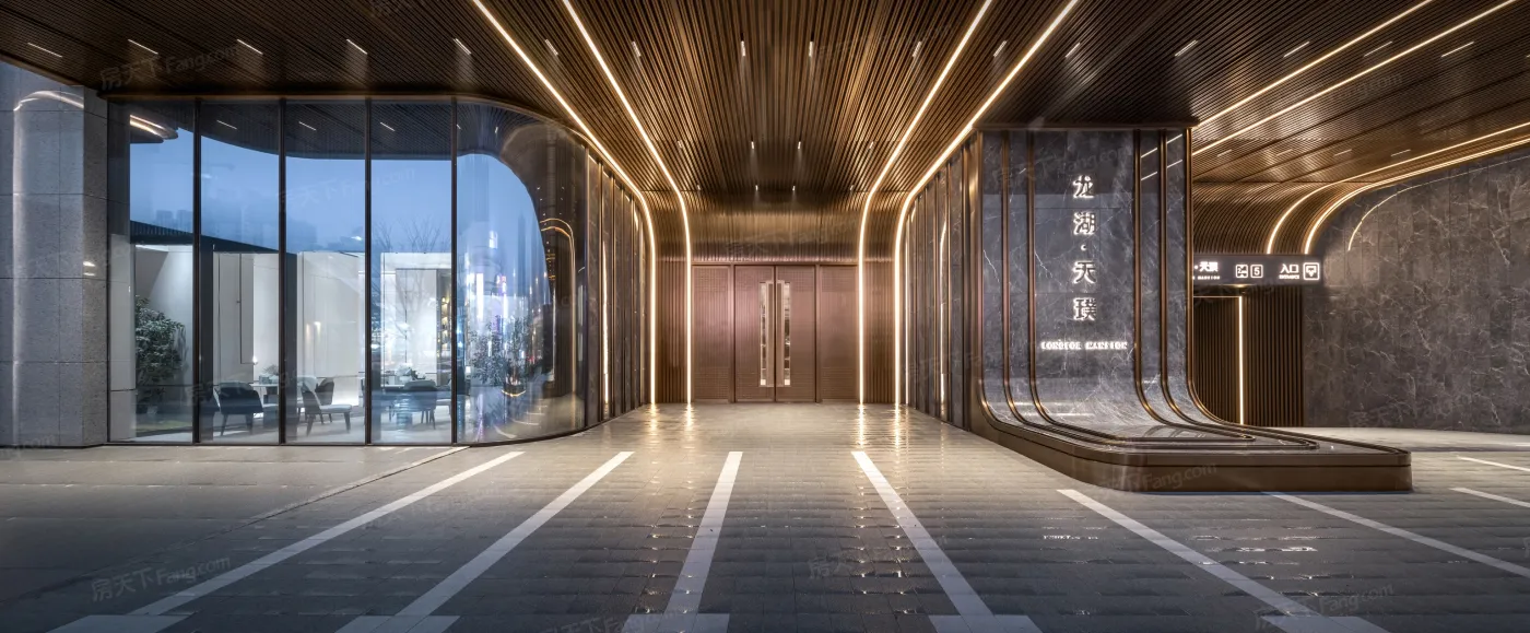 龙湖天璞6号楼在售建面约106126143平住宅和底商