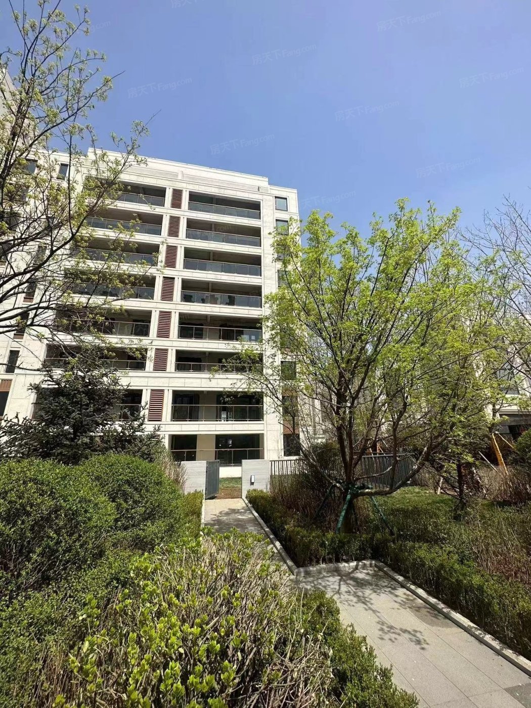 金地峯尚项目洋房均价15800元㎡