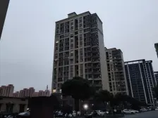 一手动迁,税费少,楼层好,采光嘎嘎好,交通便利