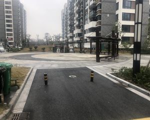 馨湖茗苑,小二室总价低,诚心出售